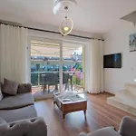 Calis'da Denize Sifir Oezel Plajli Lueks Apartment Fethiye