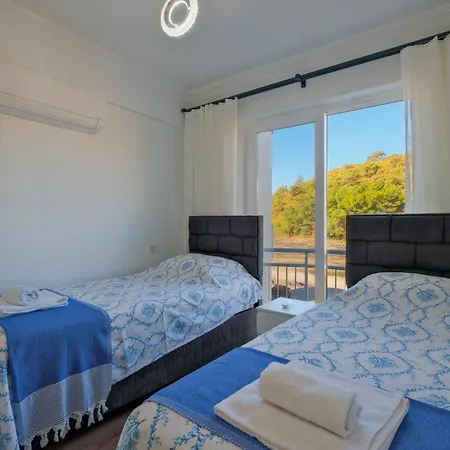 アパート Kiralik Apart-denize Sifir