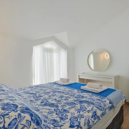 çalış'da Denize Sıfır özel Plajlı Lüks Daire Fethiye