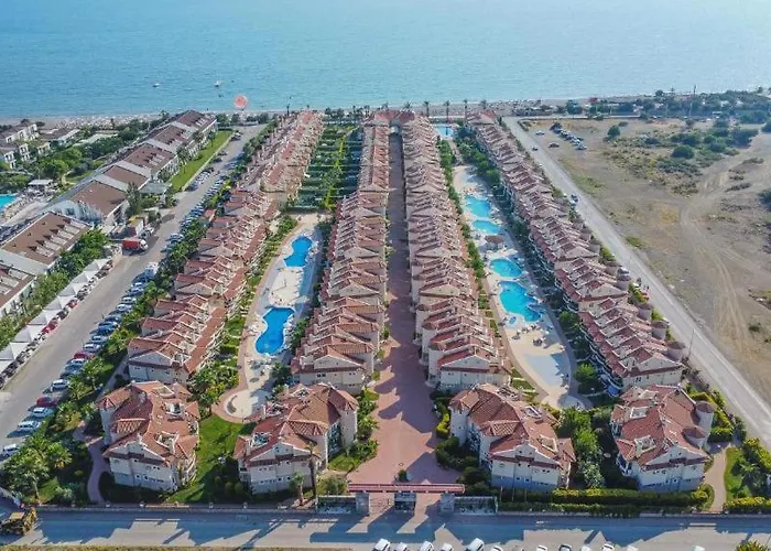 Daire çalış'da Denize Sıfır özel Plajlı Lüks Fethiye