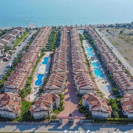 Apartamento Fethiye Çalış'da Denize Sıfır Özel Plajlı Lüks Daire Fethiye