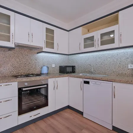 Sunset Club Denize Sifir Oezel Plaj Apartament