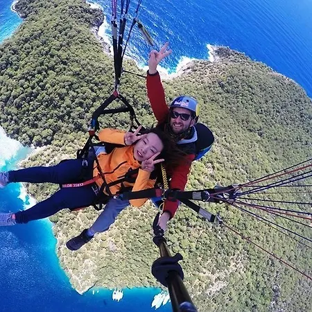 Fethiye Çalış'da Denize Sıfır Özel Plajlı Lüks Daire